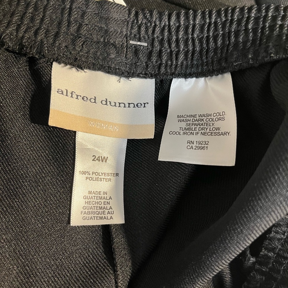 Alfred Dunner Pants - Picture 3 of 8